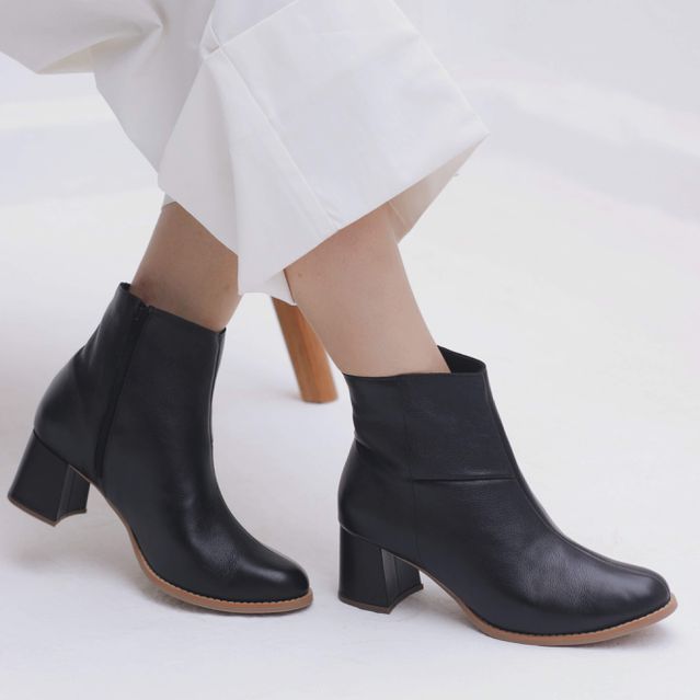 Bota - FLUIDEZ - Preta - 596.08