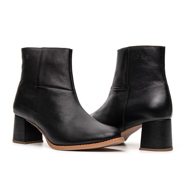 Bota - FLUIDEZ - Preta - 596.08
