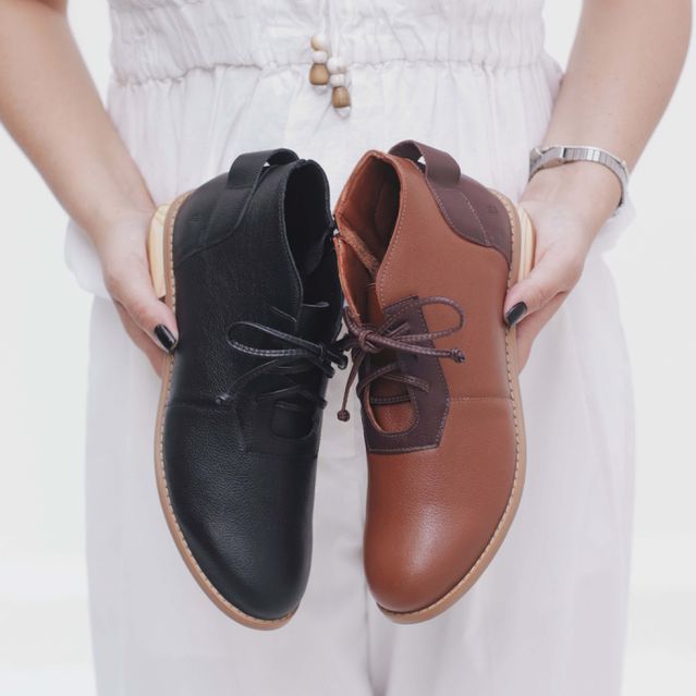 Bota - SINGULAR - Chocolate e Madeira - 664.48