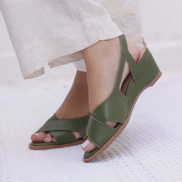 Sandália Anabela Couro Legítimo Sorria Cacto 970-05