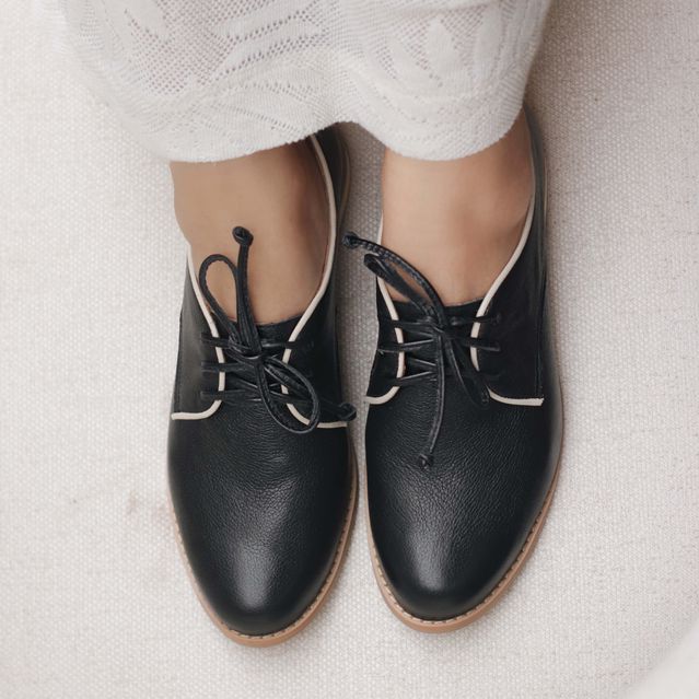 Sapato Oxford VIVER - Preto e Off White 250.03