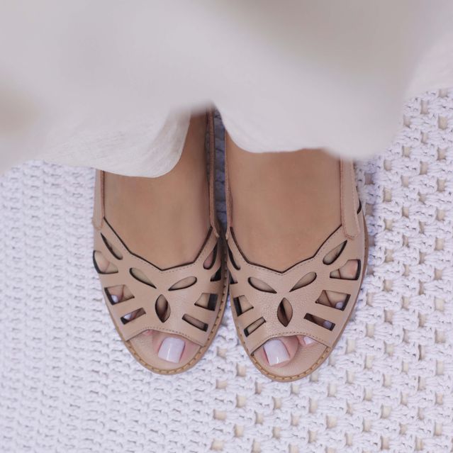 Sapato Peep Toe Estrelar Nude 965.56 