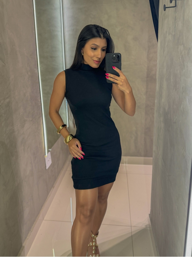 Vestido Canelado Eduarda Preto