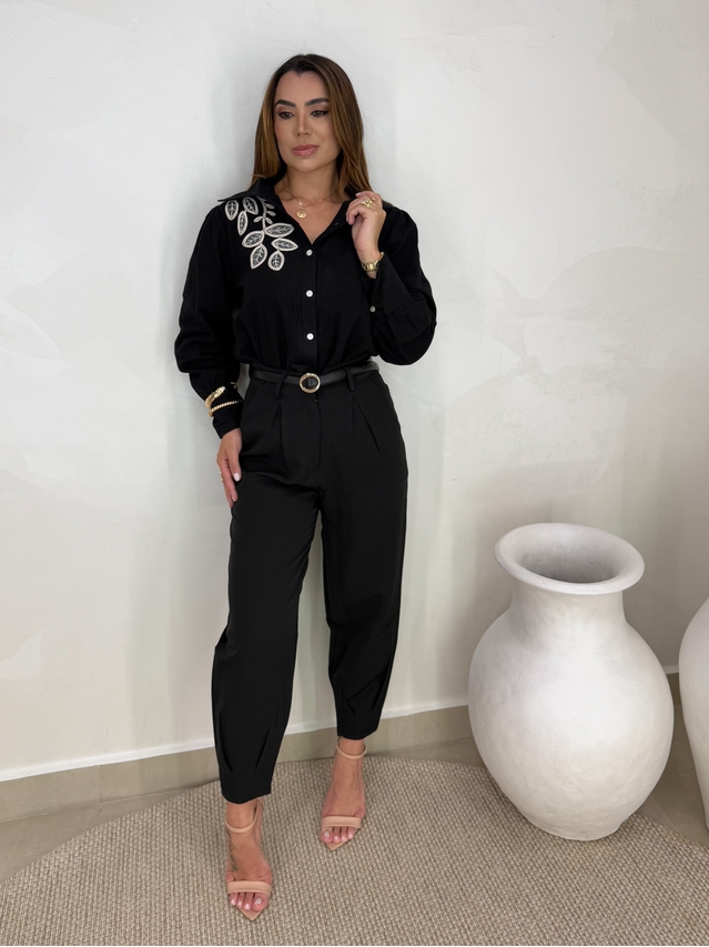 Camisa Bordada Manila Preto