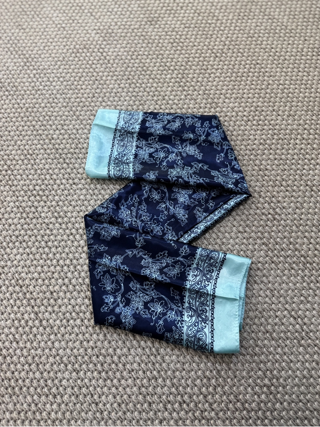 Lenço Cetim Turquesa/Azul 