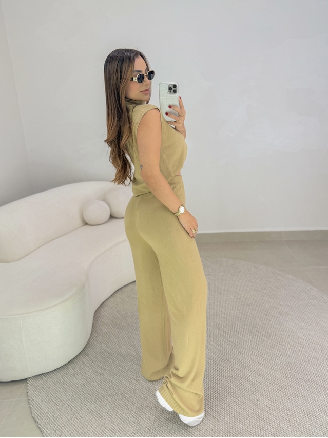 Conjunto Tricot Europa Cáqui