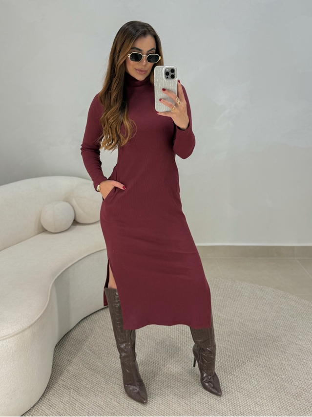 Vestido Canelado Madrid Cereja