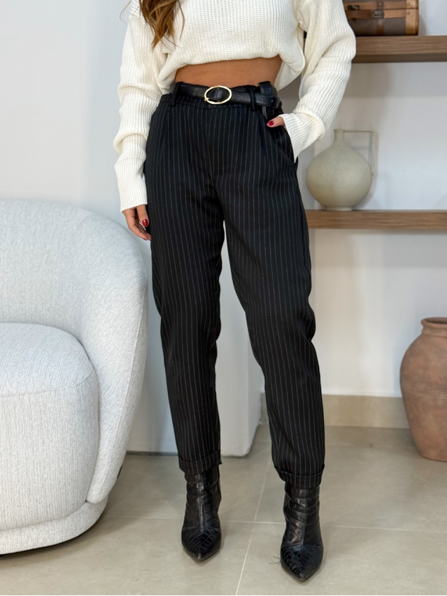 Calça Alfaiataria Risca de Giz Preta