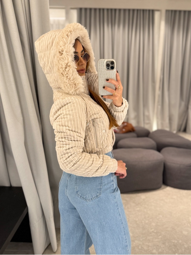 Casaco Pelo Fiorella Areia