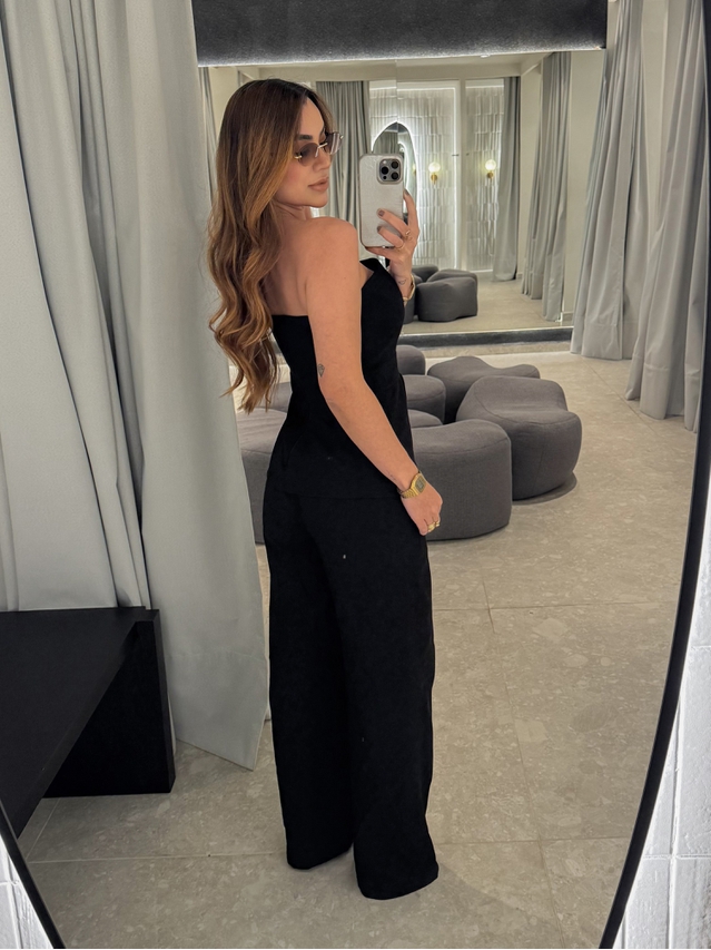 Macacão Fivela Cibele Preto