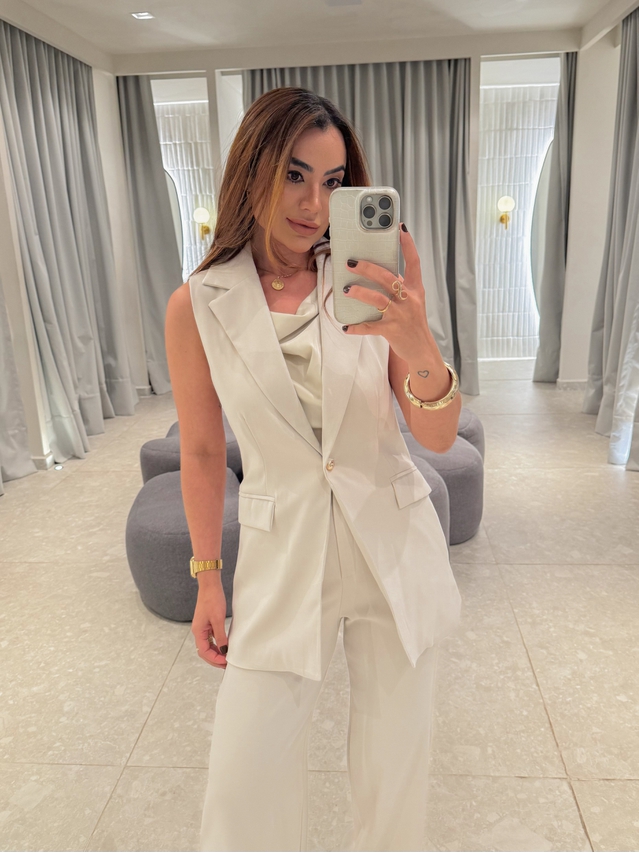 Conjunto Colete Eloise Areia