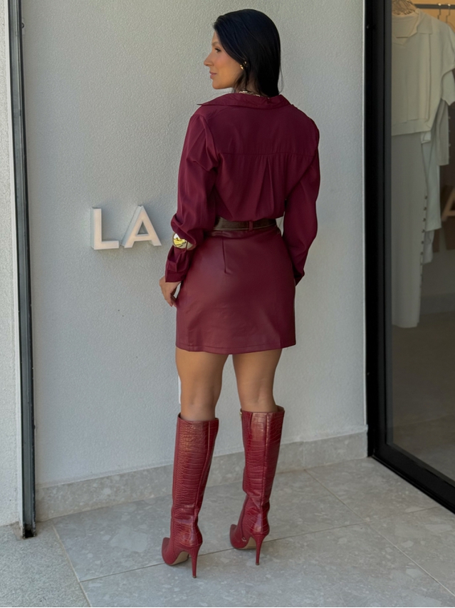 Saia Couro Fake Lavínia Cereja