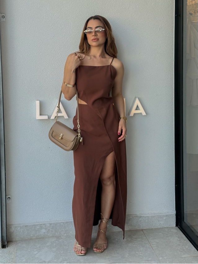 Vestido Midi Fenda Alexia Café 