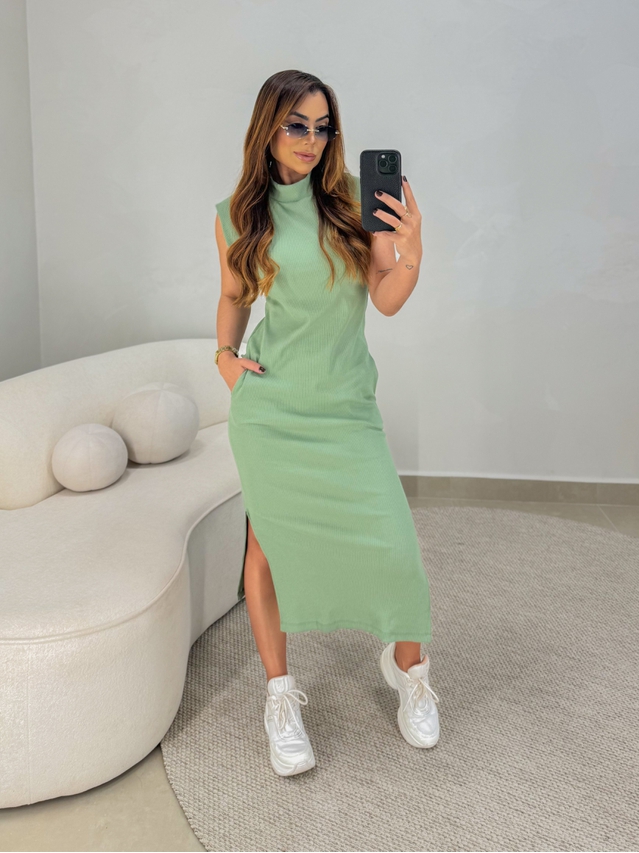 Vestido Canelado Muscle Tee Oliva