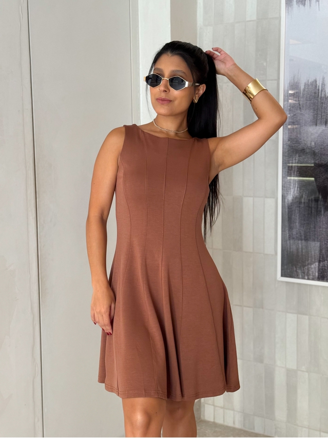 Vestido Regata Evasê Laila Marrom