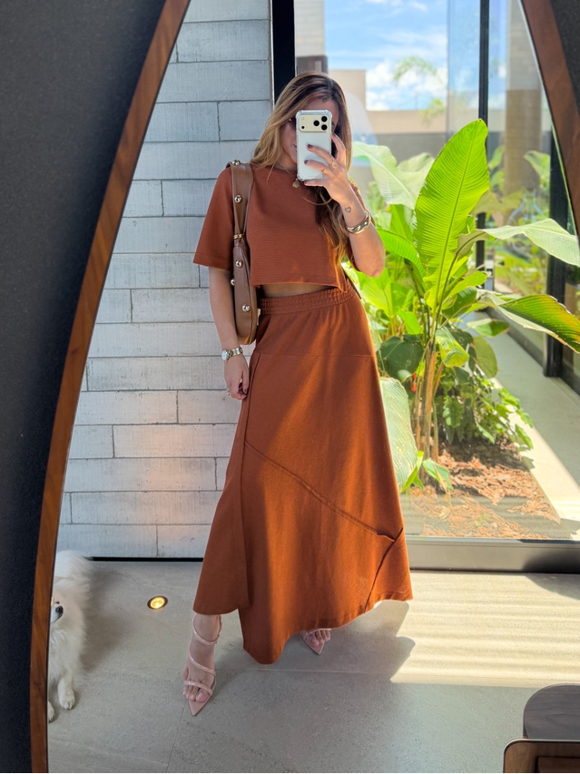 Conjunto Saia Assimétrica Brielle Caramelo