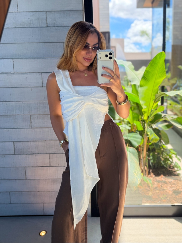 Blusa Tomara que Caia Samanta Off