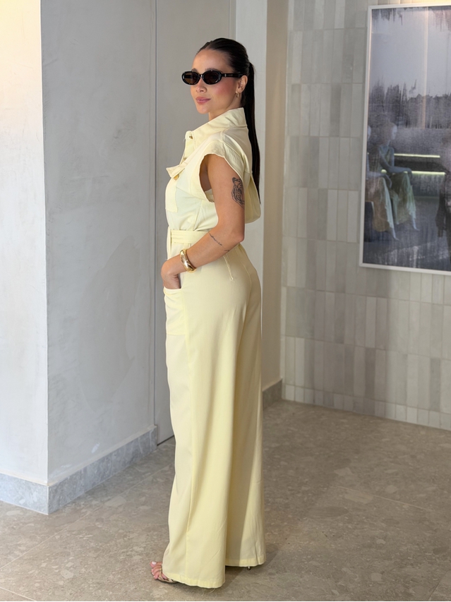 Macacão Botões Maristela Manteiga