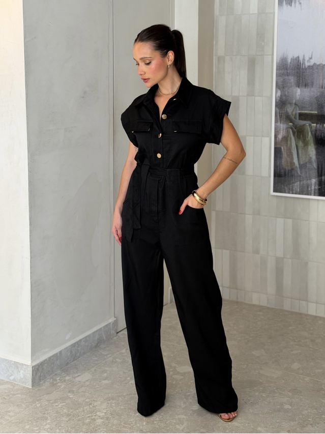 Macacão Botões Maristela Preto 