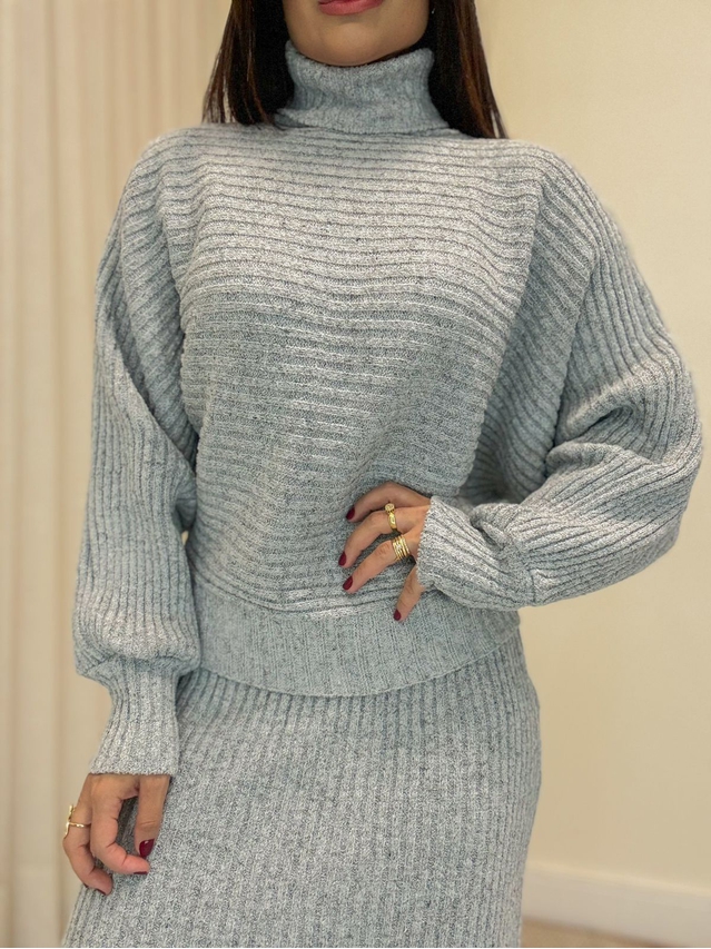 Conjunto Saia Mousse Cinza