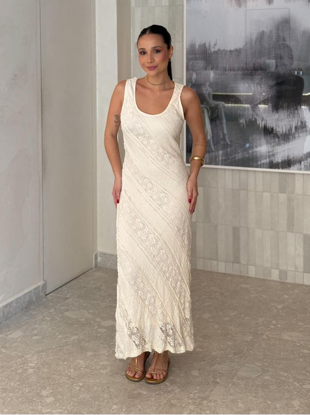 Vestido Midi Rendado Amy Off
