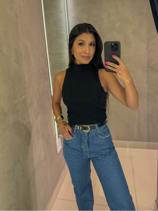 Blusa Gola Alta Lisboa Preta