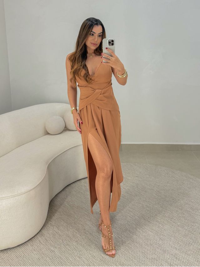 Vestido Midi Caroline Caramelo 