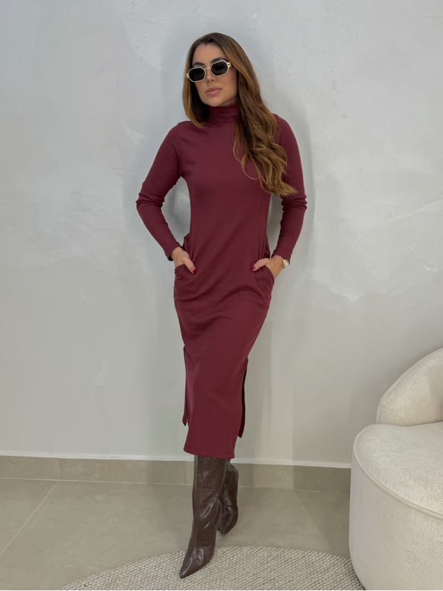 Vestido Canelado Madrid Cereja