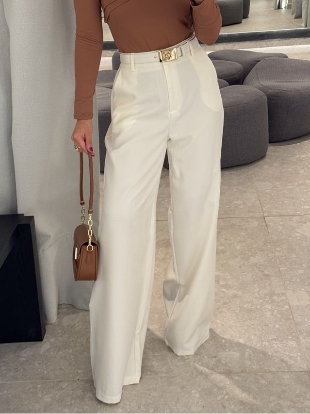 Calça Pantalona Beatriz Off