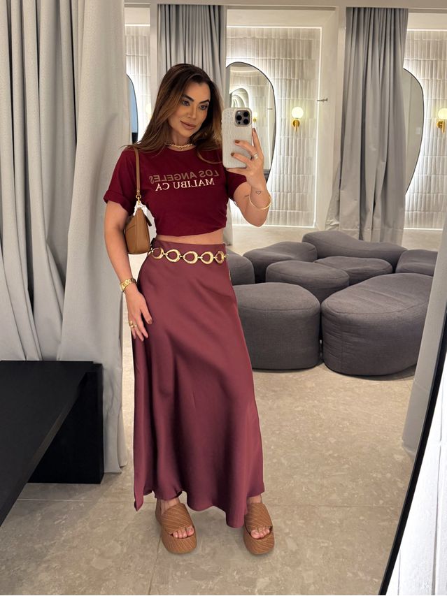 Saia Midi Cetim Lauane Cereja