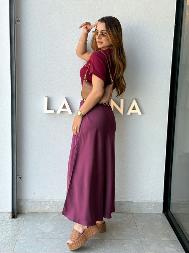 Saia Midi Cetim Lauane Cereja