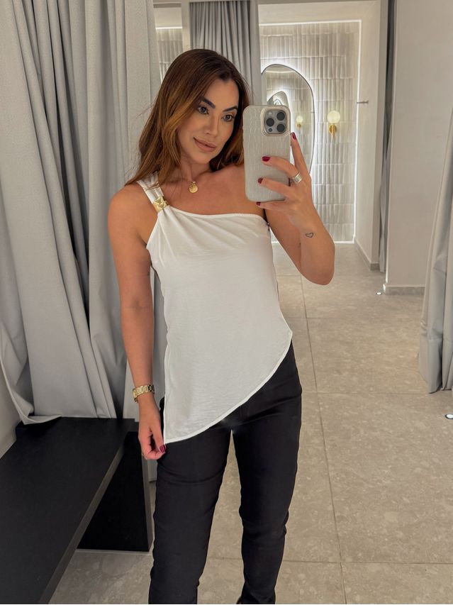 Blusa Assimétrica Rafaela Branca