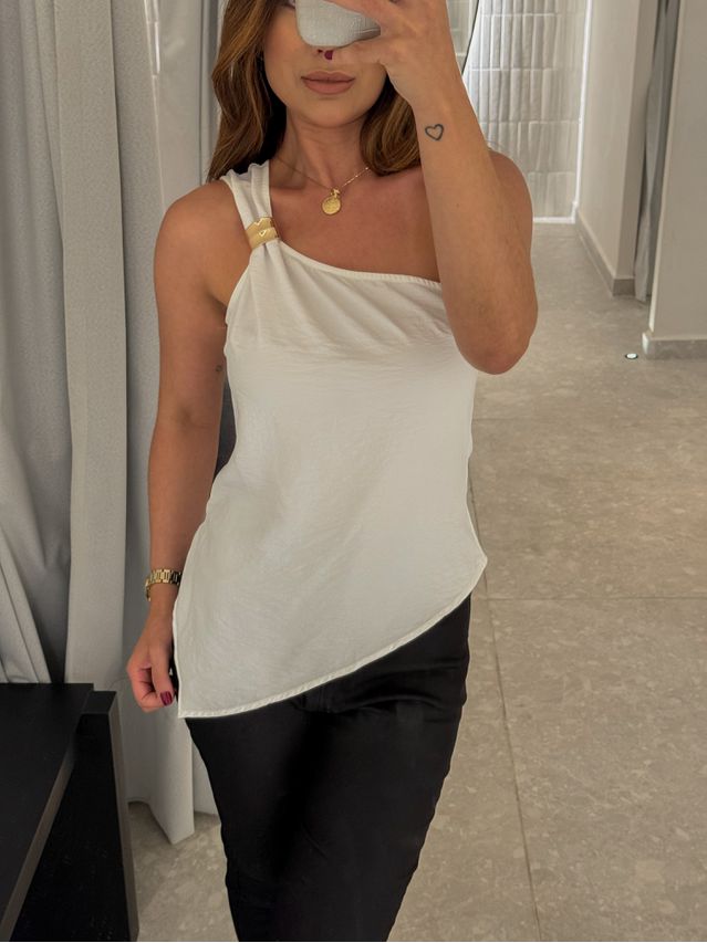Blusa Assimétrica Rafaela Branca