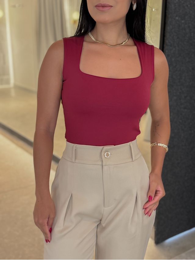 Body Decote Agatha Cereja