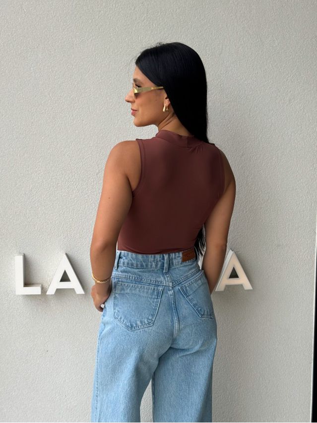 Body Metal Doris Café 