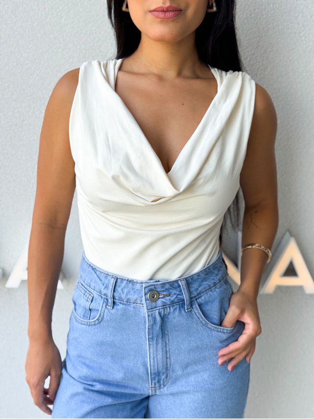 Body Decote Gaia Off