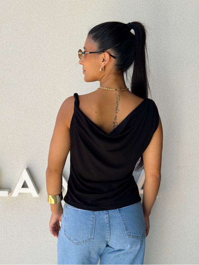 Blusa Ombro a Ombro Emília Preta