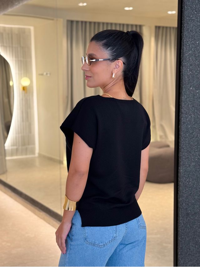 Blusa Decote Eliane Preta