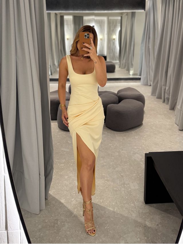 Vestido Midi Ananda Amarelo