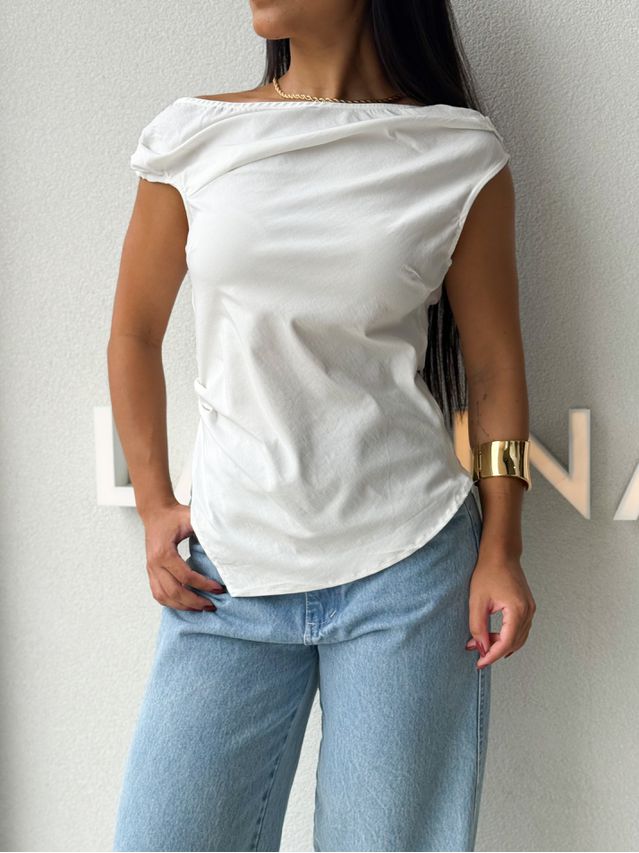 Blusa Assimétrica Lila Branca