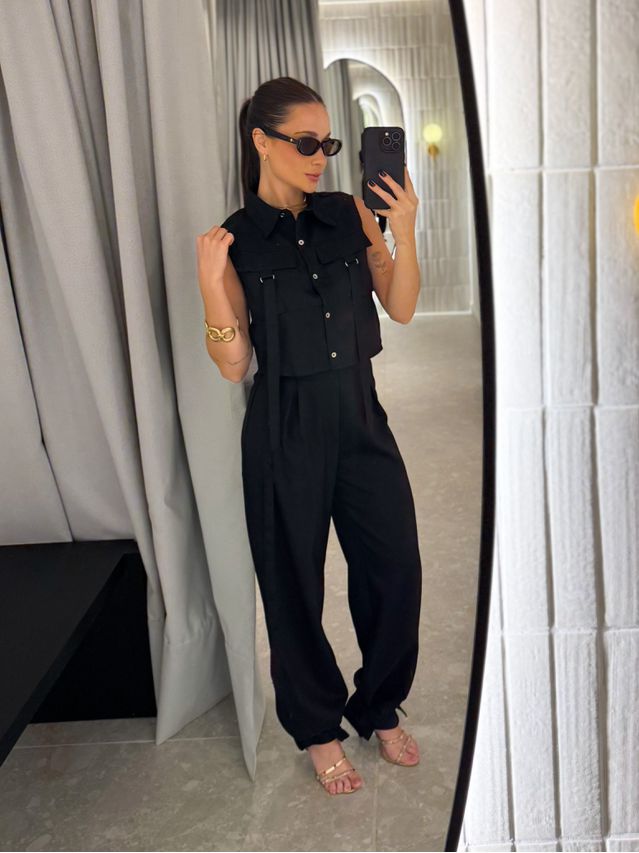 Conjunto Cargo Vanessa Preto
