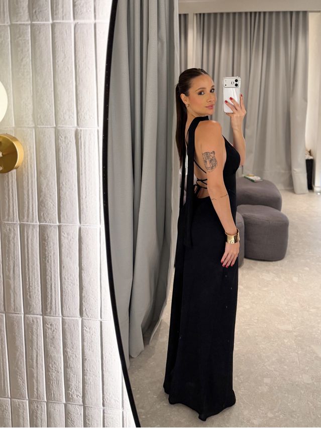 Vestido Midi Fernanda Preto