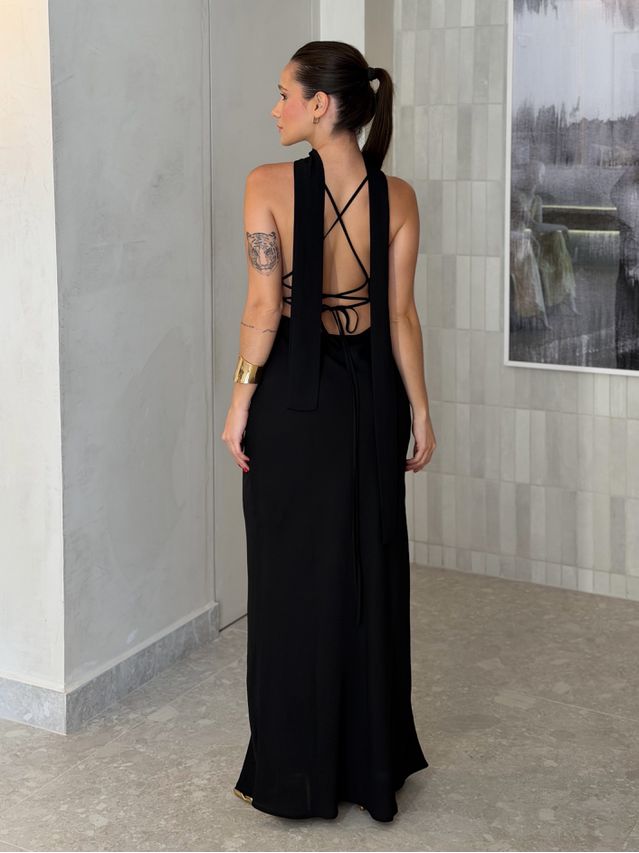 Vestido Midi Fernanda Preto