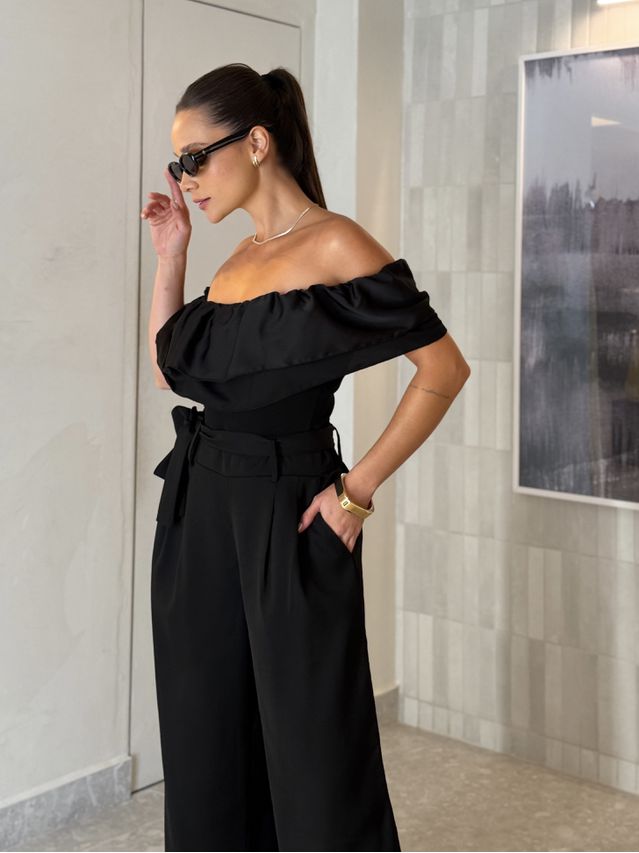 Body Ombro a Ombro Akira Preto