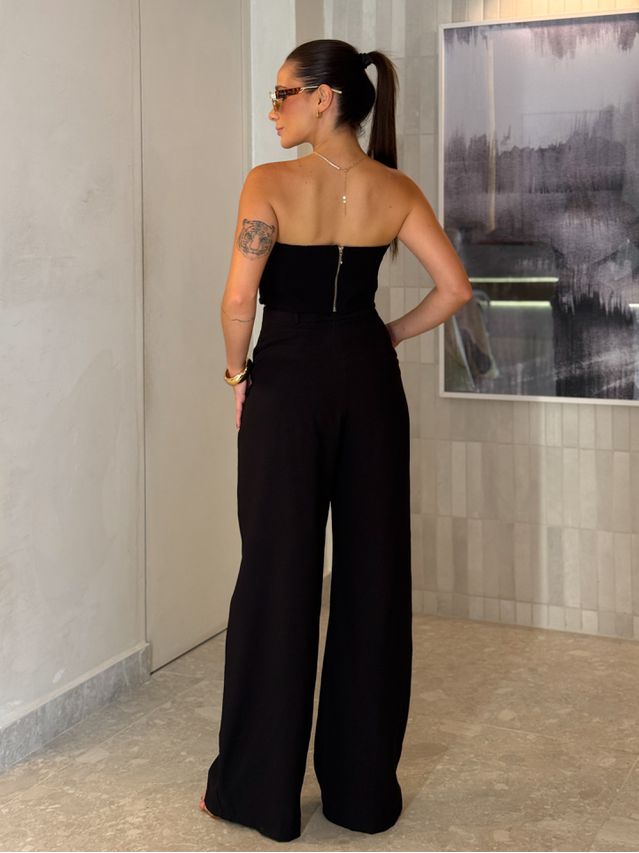 Calça Reta Peach Preta