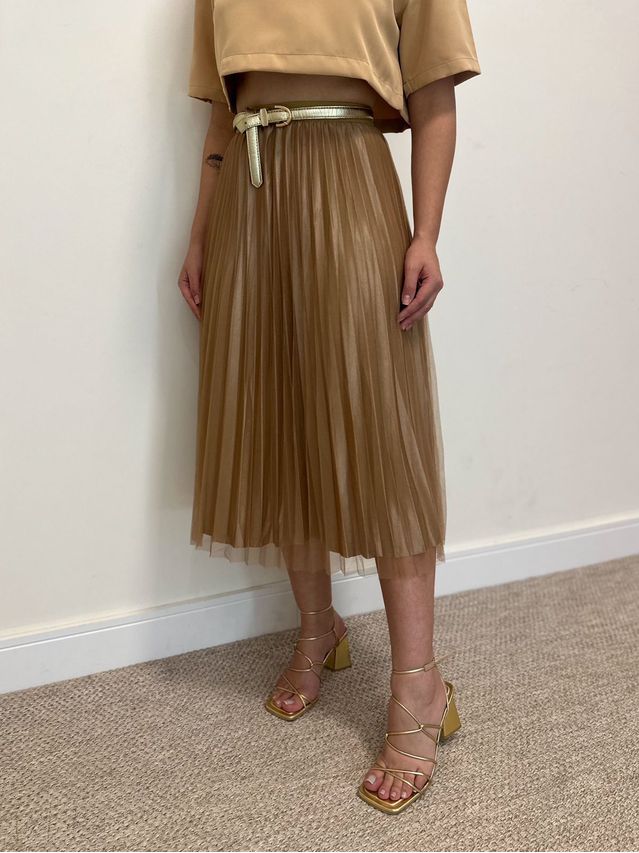 Saia Midi Tule Plissada Marrom