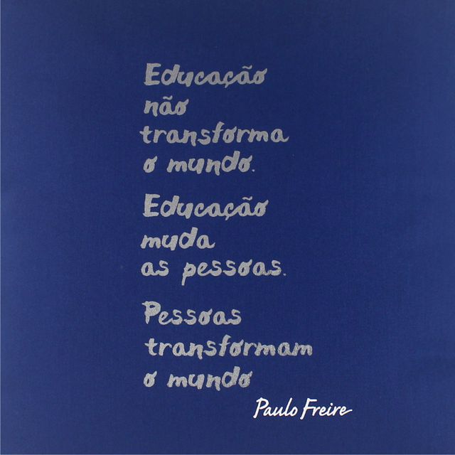 CAPA DE ALMOFADA FREIRE PROFESSOR - Azul