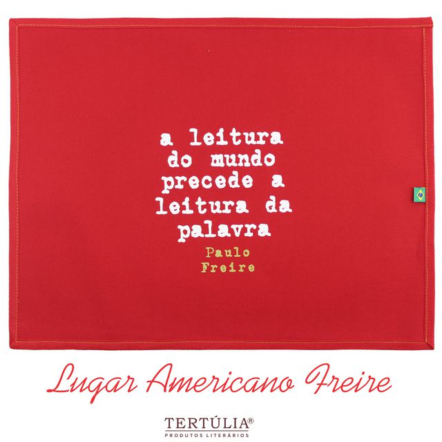 LUGAR AMERICANO PAULO FREIRE - Vermelho