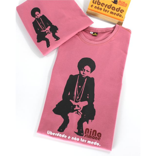 Camiseta Nina Simone Liberdade - Goiaba