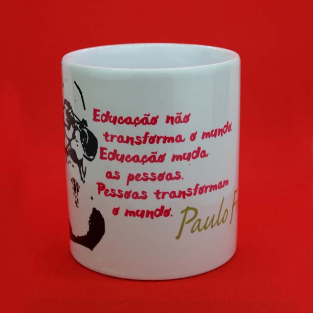 Caneca Paulo Freire Educação